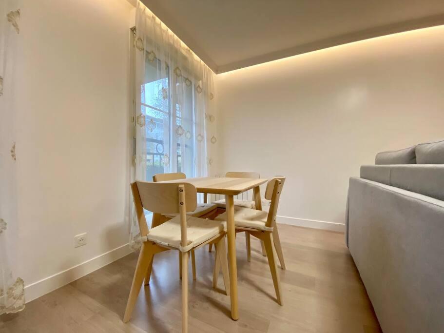 Suite Maximilien Near Disneyland 布西圣乔治 外观 照片